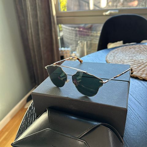 Dior solbriller - ubrukt