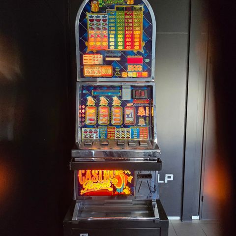 Spilleautomat casino royal