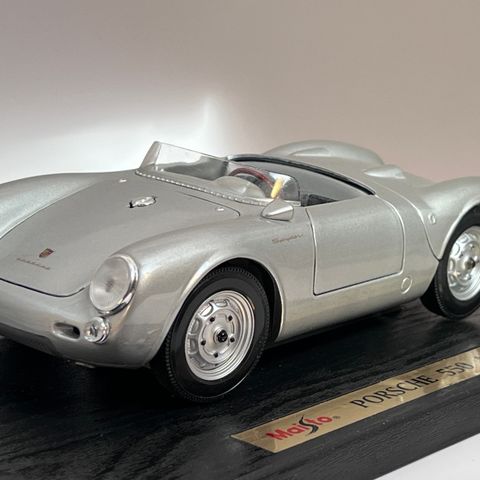 1:18 Porsche 550 Spyder -Maisto