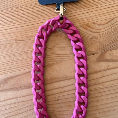 Ideal of sweden. Chain wristlet strap rosa/pink