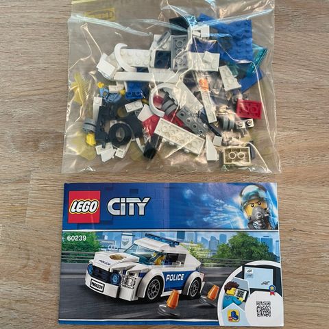 Lego city 60239 patruljebil 100% komplett