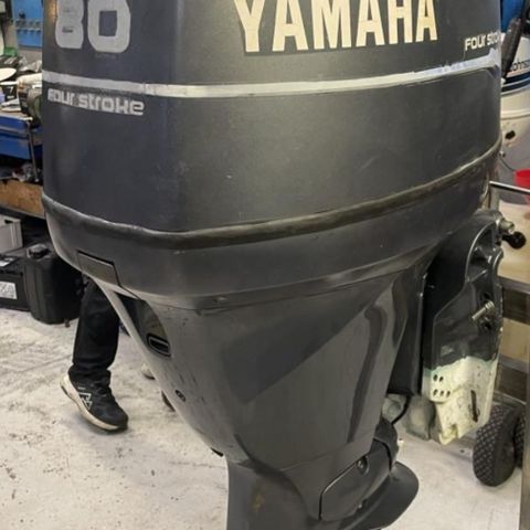 80 hk Yamaha 4 takter delemotor