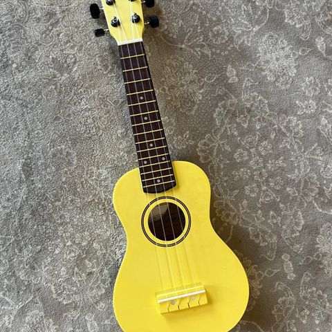 Pent brukt Gul Ukulele / Gitar