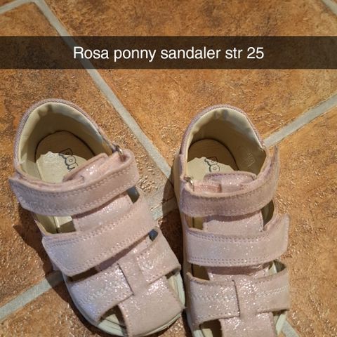 Ponny sandaler str 25