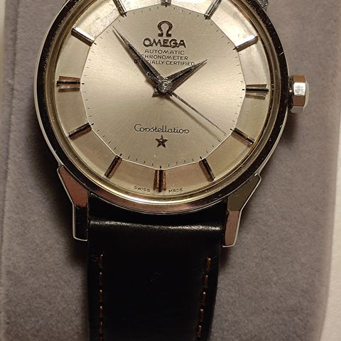 Omega Constellation "Pie-Pan" Cal. 551 fra 1966