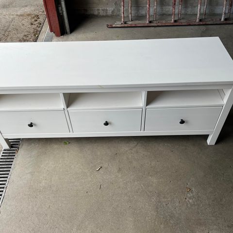 HEMNES TV-benk