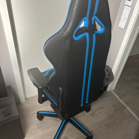 DXRacer RACING PRO R131-NB Blå Gamingstol