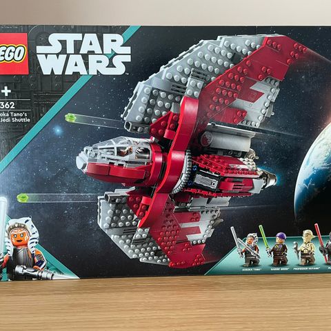 Lego Star Wars - 75362 Ahsoka Tano‘s T-6 Jedi Shuttle