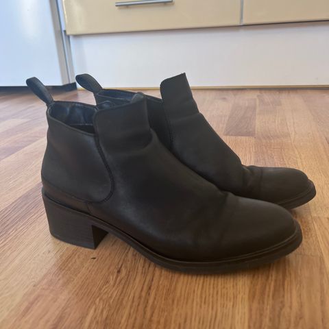 Clarks´s Memi Zip Up Ankle Boots 41.5