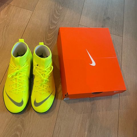 Nike sko innendørstrening