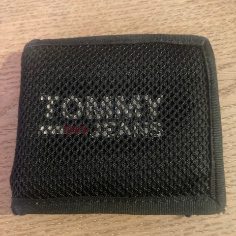 Stilig Tommy Jeans lommebok