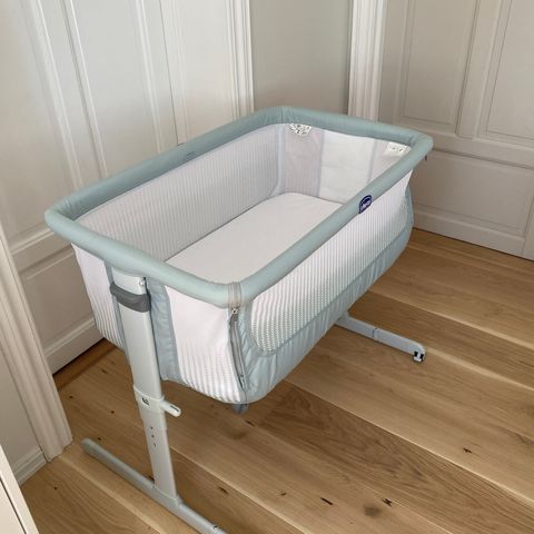 SOM NY! Chicco next2me bedside crib air