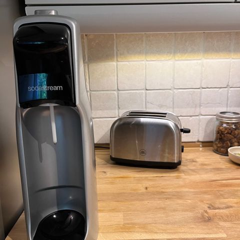 Vannkoker, micro, brødrister og Sodastream