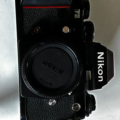 Nikon F3