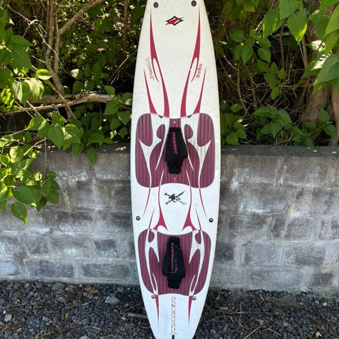 Naish mutant surfebrett