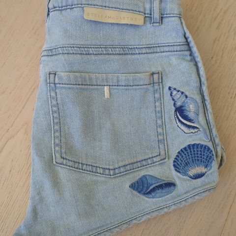 Stella McCartney shorts str. 12 år