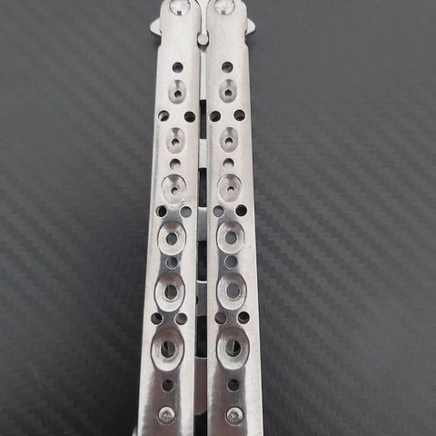 Butterfly knife/Balisong