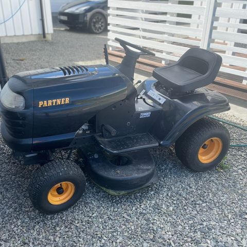 Partner Sitteklipper/plentraktor 12,5 HP