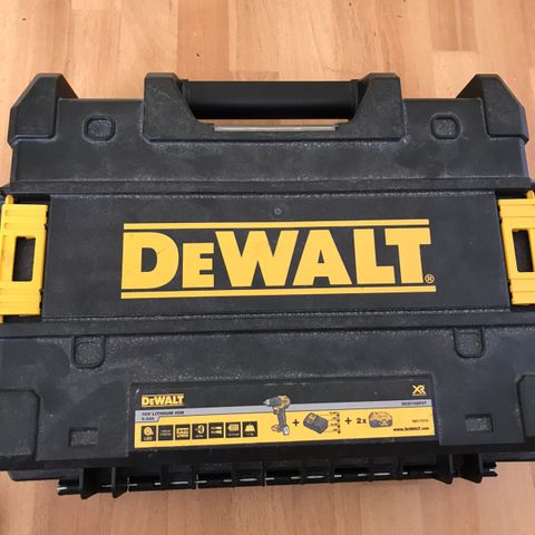 DeWalt slagdrill