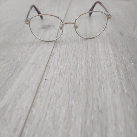 Karen Millen briller