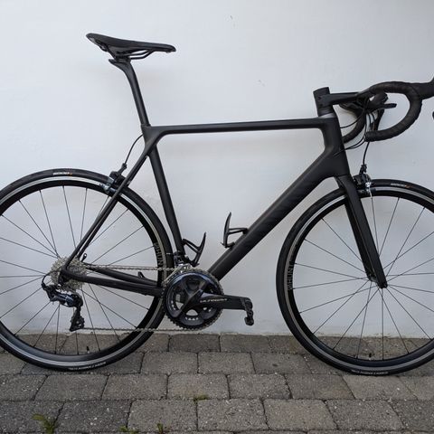 Canyon Ultimate CF SL 8.0 i str XL