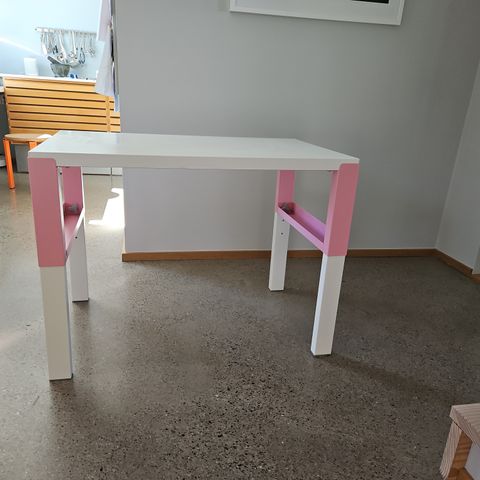 Påhl IKEA skrivebord til barn