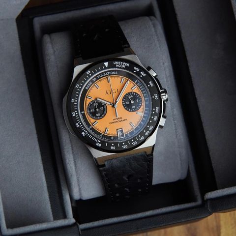 ARCTIC CHRONO II - ORANGE (Utsolgt hos Aigi)