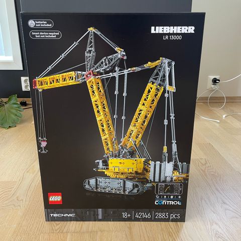 Nytt og uåpnet Lego 42146 Liebherr LR13000