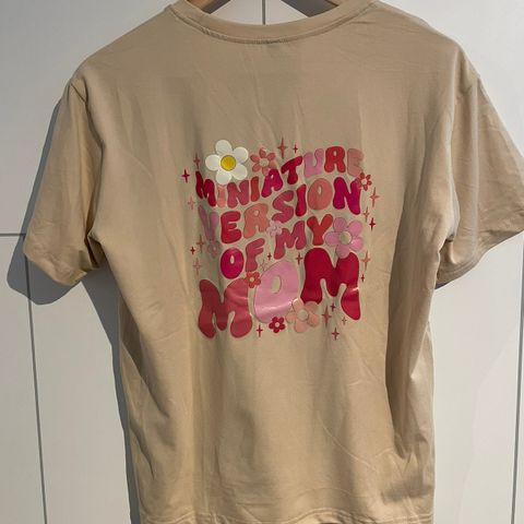 T-skjorte med tekst mor/datter str 12 år