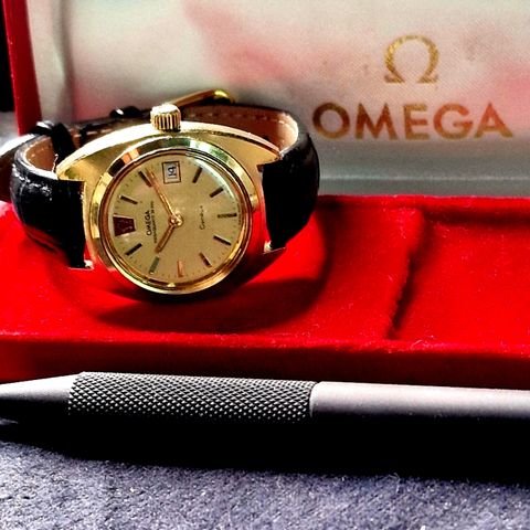 OMEGA VINTAGE DAMEUR