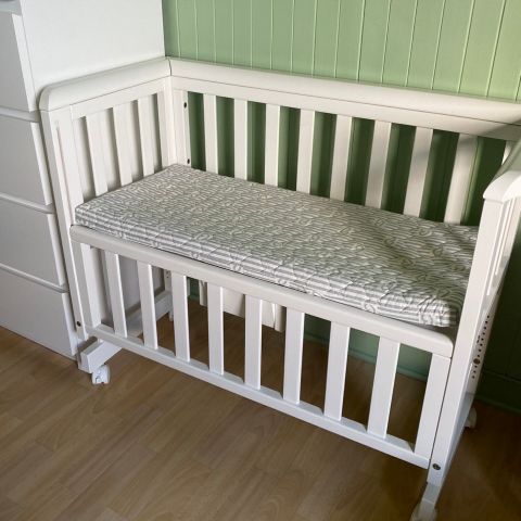 Troll Bedsidecrib m/madrass