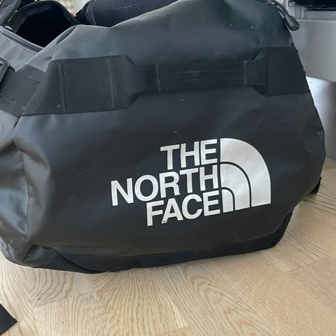 Diverse The North Face duffel Bag/Helly Hansen