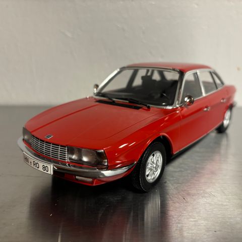 1:18 NSU Ro80 selges fra Minichamps, har mange farger