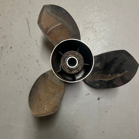 2x stålpropeller raker og ballistic