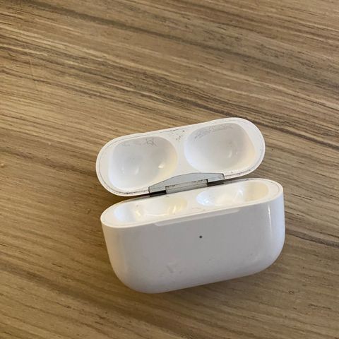 AirPods pro case