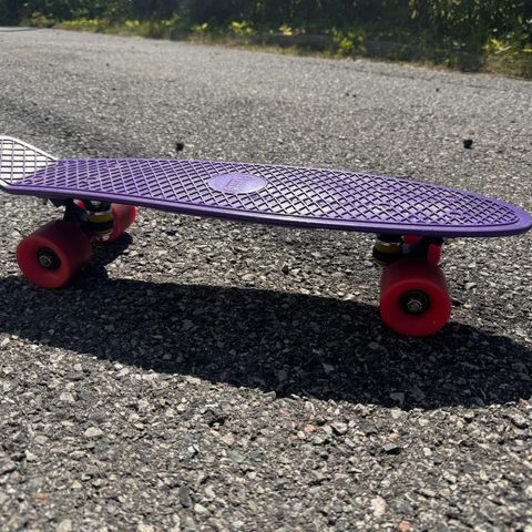 Meget pent lilla Penny Skateboard