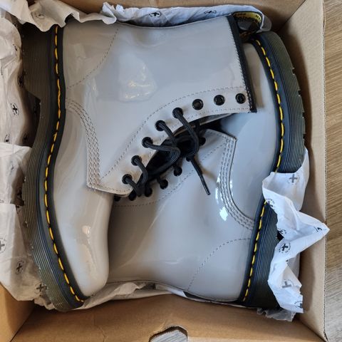 Superkule Dr Martens 1460 Patent Lamper (zinc grey), str 42