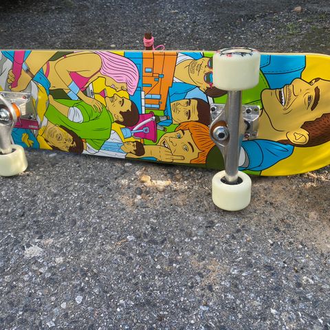 Enjoy Deedz Cruiser skateboard