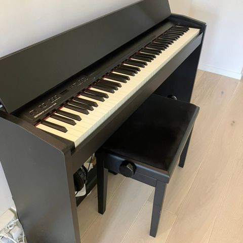 Digital Piano Roland F140R