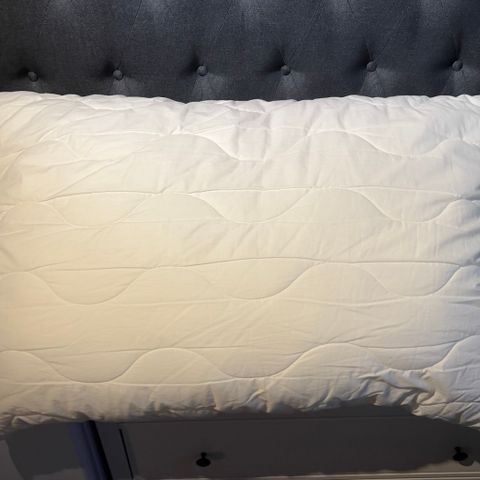 Gigantisk Hotellpute 100cm x 70cm | + Putetrekk