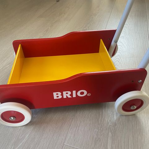 Brio - lær å gå vogn