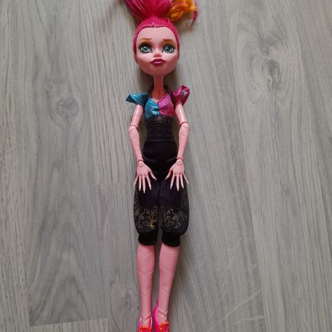 Monster High dukke