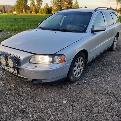 06 Volvo V70 D5 selges i deler