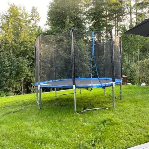 Trampoline 3,5 m gis bort