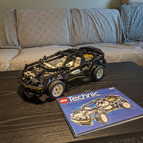 Lego Tecnic 8880 Super Car