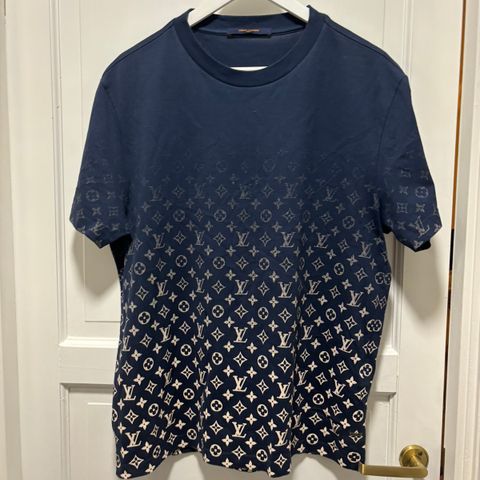 louis vuitton monogram tee