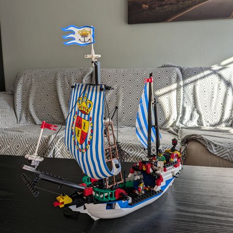 Lego Pirates 6280 Armada Flagship