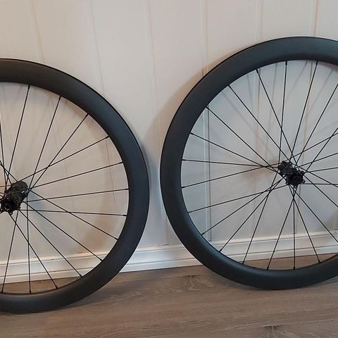 50 mm karbon clincher disc hjulsett- nytt i eske!