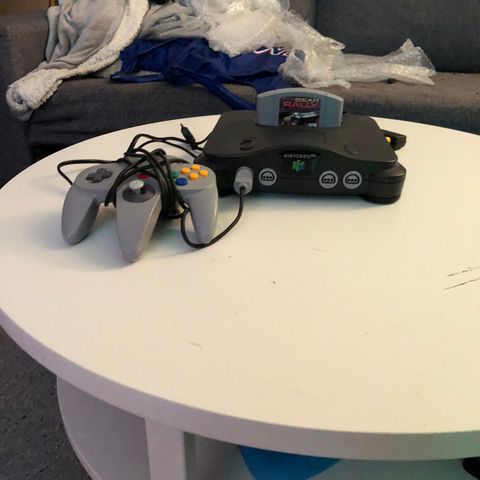 Nintendo 64 Med En Kontroller