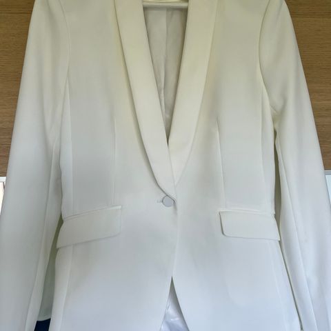 Hvit smoking blazer, str 38